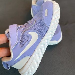 Nike Toddler Sz 8 shoe